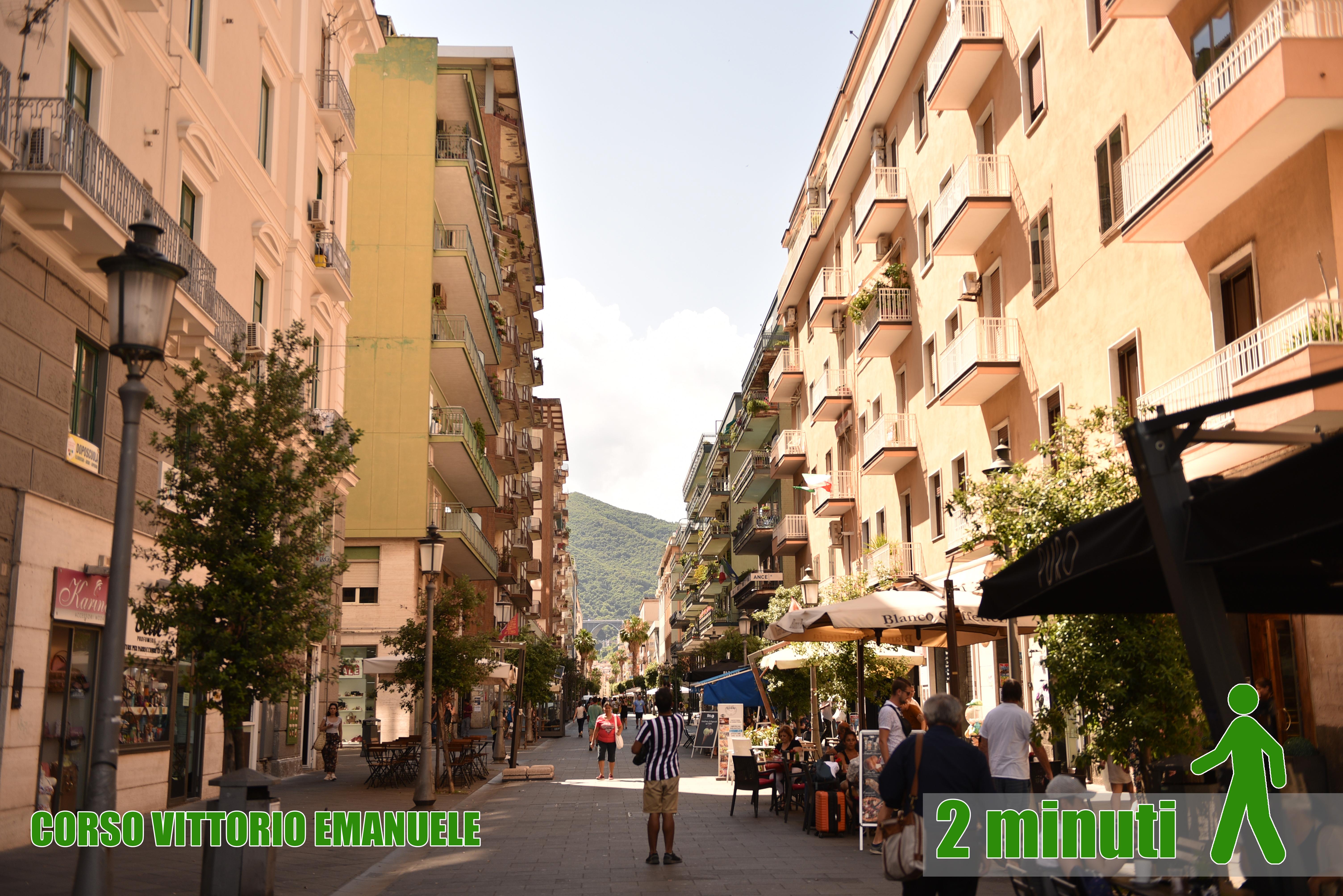 B&B Portafortuna Lucky Charm Salerno Exterior foto